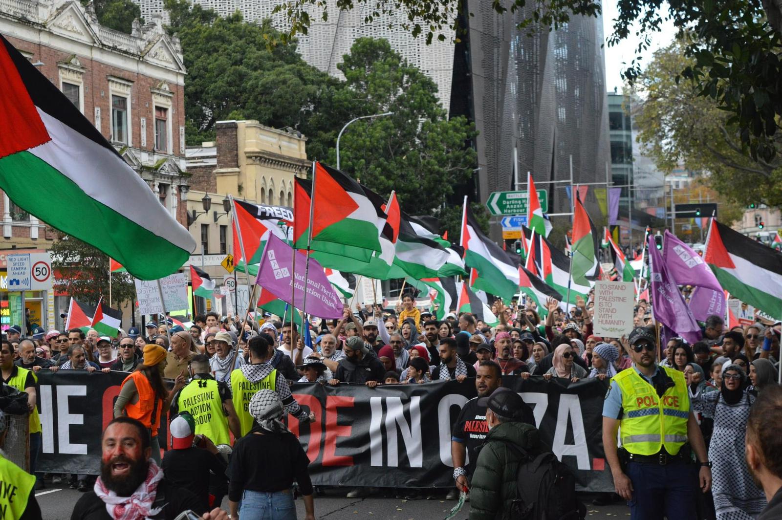 مظاهرة حاشدة في مدينة سيدني دعما للشعب الفلسطيني | شبكة يافا الإخبارية